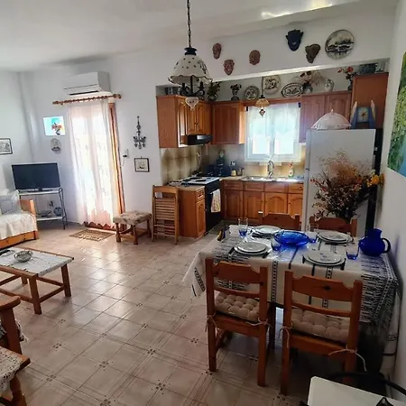 Holiday home Captain's George Livadi (Serifos)